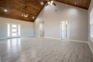 350 E Travis St, Dublin, TX 76446 - Photo 6