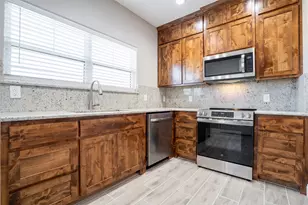 350 E Travis St, Dublin, TX 76446 - Photo 12