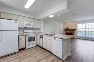 114 Henry M Chandler Dr, Rockwall, TX 75032 - Photo 6