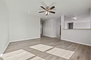 1612 Chivalry Ln, Fort Worth, TX 76140 - Photo 6