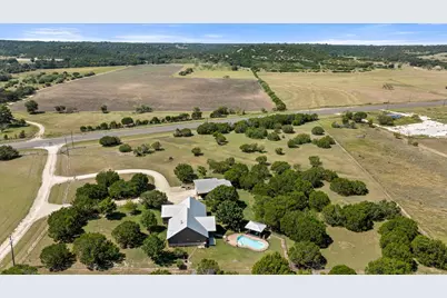 111 Private Road 2346, Meridian, TX 76665 - Photo 2