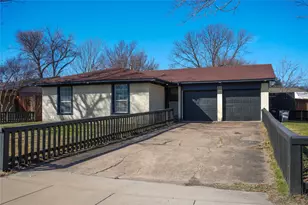 2707 Judy Dr, Mesquite, TX 75149 - Photo 2