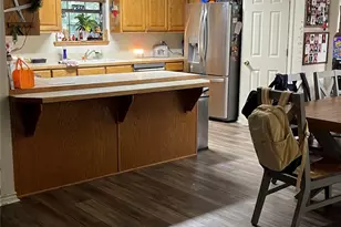 1809 N Cypress Ave, Stephenville, TX 76401 - Photo 8