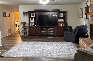 1809 N Cypress Ave, Stephenville, TX 76401 - Photo 4