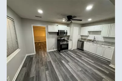 907 Walters Lane, Arlington, TX 76012 - Photo 2