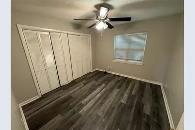 907 Walters Lane, Arlington, TX 76012 - Photo 10