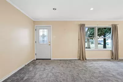 1401 Greenbrier Drive, Sherman, TX 75092 - Photo 4