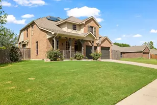 931 W Cedar St, Celina, TX 75009 - Photo 2
