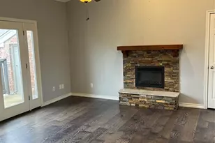 411 Pebble Way, Arlington, TX 76006 - Photo 2