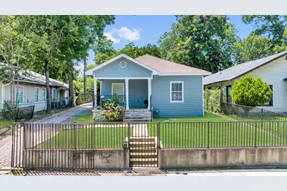 925 S Brighton Avenue, Dallas, TX 75208 - Photo 1