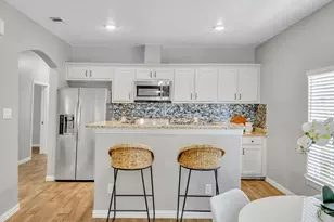 925 Brighton Ave, Dallas, TX 75208 - Photo 8