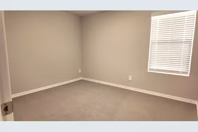 685 Briar, Lavon, TX 75166 - Photo 4