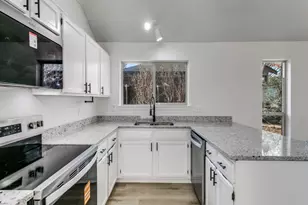 1538 Summerwind Ln, Lewisville, TX 75077 - Photo 12