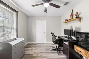 2 Finley Cir, Krum, TX 76249 - Photo 12