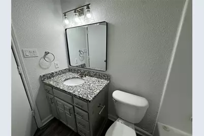 762 E Warrior Trail #A, Grand Prairie, TX 75052 - Photo 10