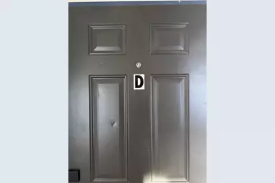 762 E Warrior Trail #D, Grand Prairie, TX 75052 - Photo 12