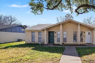 7700 Mary Dr, North Richland Hills, TX 76180 - Photo 2