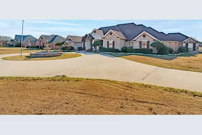 812 Alconberry Drive, Crowley, TX 76036 - Photo 4