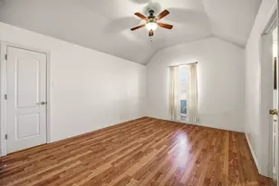 812 Alconberry Dr, Crowley, TX 76036 - Photo 24