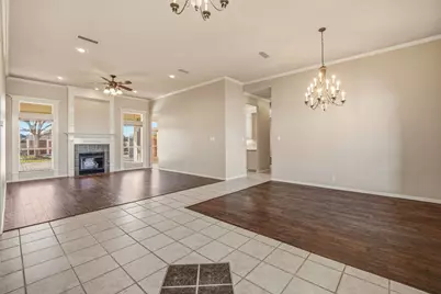 812 Alconberry Drive, Crowley, TX 76036 - Photo 4