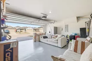 14012 Danesdale Dr, Pilot Point, TX 76258 - Photo 32