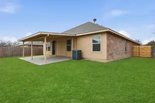 1441 Erin Dr, Burleson, TX 76028 - Photo 24