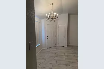 609 Kings Way Drive #B, Mansfield, TX 76063 - Photo 4