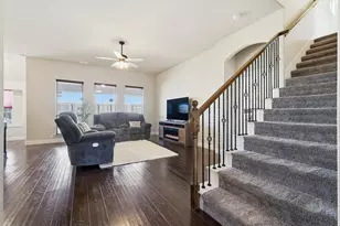 4609 Jasmine Trl, Midlothian, TX 76065 - Photo 16