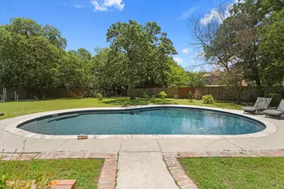 425 Oakhill Drive, Denton, TX 76201 - Photo 30