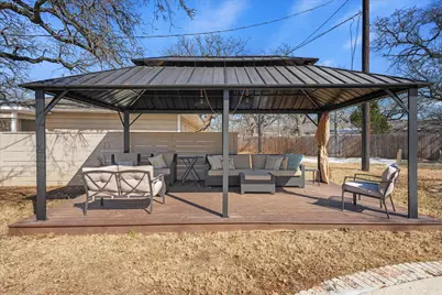 425 Oakhill Drive, Denton, TX 76201 - Photo 24