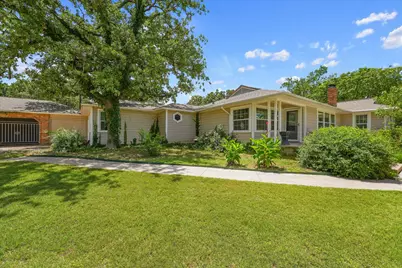 425 Oakhill Drive, Denton, TX 76201 - Photo 36