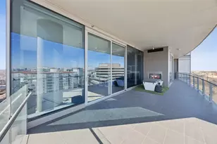 3130 N Harwood St, Dallas, TX 75201 - Photo 28