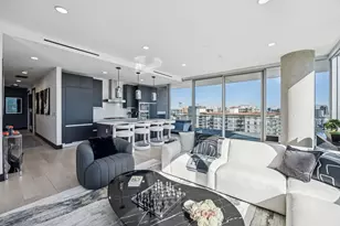 3130 N Harwood St, Dallas, TX 75201 - Photo 4