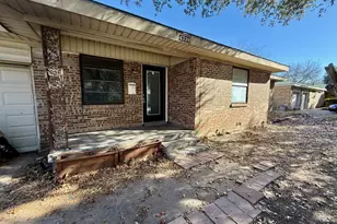 4336 Ken Michael Ct, North Richland Hills, TX 76180 - Photo 2