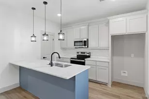 425 E Munson St, Denison, TX 75021 - Photo 4