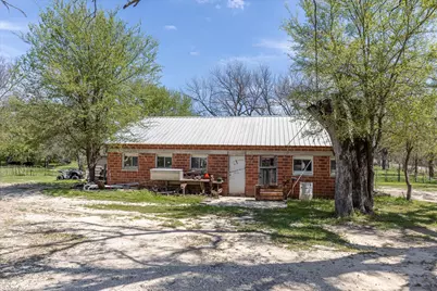 9885 County Road 270, Hico, TX 76457 - Photo 8