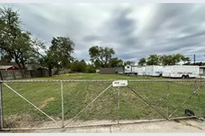 609 7th Street, Sulphur Springs, TX 75482 - Photo 2