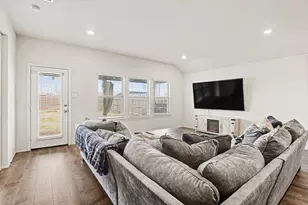 216 Samuel St, Denton, TX 76207 - Photo 6