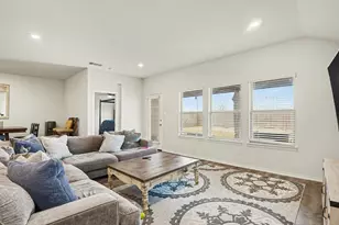 216 Samuel St, Denton, TX 76207 - Photo 4