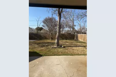 13729 Birchlawn Drive, Farmers Branch, TX 75234 - Photo 18