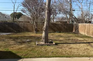 13729 Birchlawn Dr, Farmers Branch, TX 75234 - Photo 18