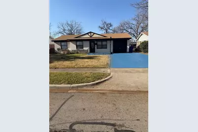 13729 Birchlawn Drive, Farmers Branch, TX 75234 - Photo 2