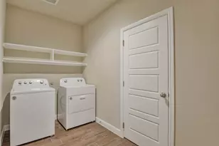 676 Capstone Cir, Granbury, TX 76048 - Photo 14