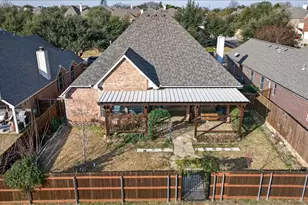 829 Greenwood Dr, Burleson, TX 76028 - Photo 32