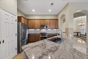 829 Greenwood Dr, Burleson, TX 76028 - Photo 16