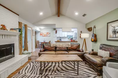 1105 Holly Court, Benbrook, TX 76126 - Photo 4