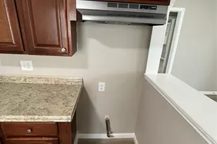 1512 Conner Dr, Dallas, TX 75217 - Photo 8