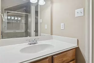 1208 Claire Ct, Burleson, TX 76028 - Photo 24