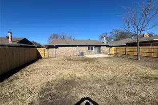 1310 Whiteoak Dr, Garland, TX 75040 - Photo 26