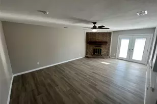 1310 Whiteoak Dr, Garland, TX 75040 - Photo 4